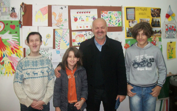 Gospodin Stevo Savic sa clanovima