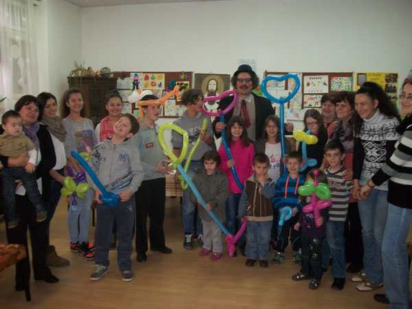 Klovn Osman sa korisnicima