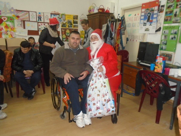 Podjela novogodišnjih paketića 2016. godine